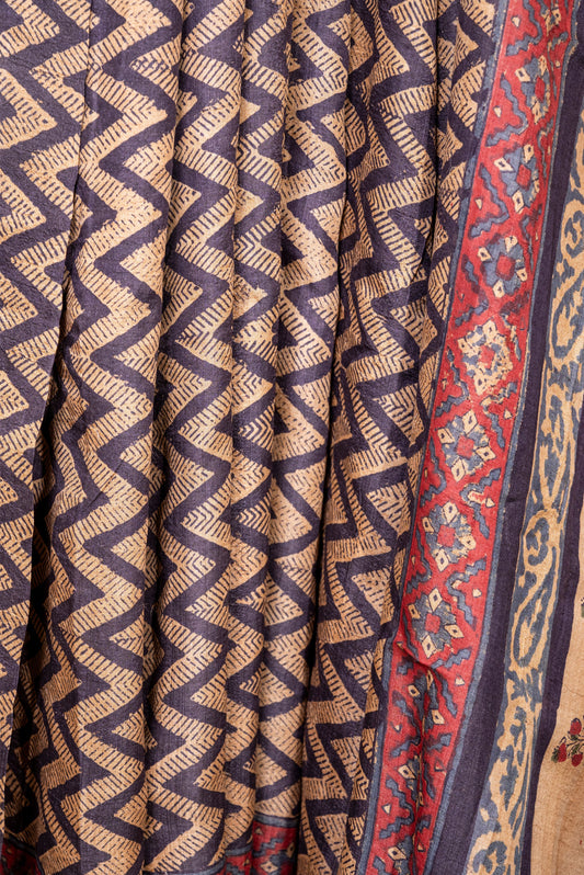 GEOMETRIC GRACE TUSSAR SILK SARI