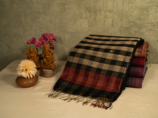 BLACK & RED CHECK MAHESHWARI HANDLOOM SARI