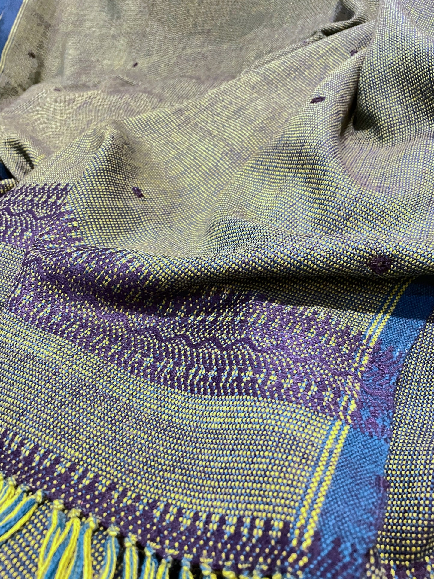 BLUE AND PURPLE BHUJODI SHAWL