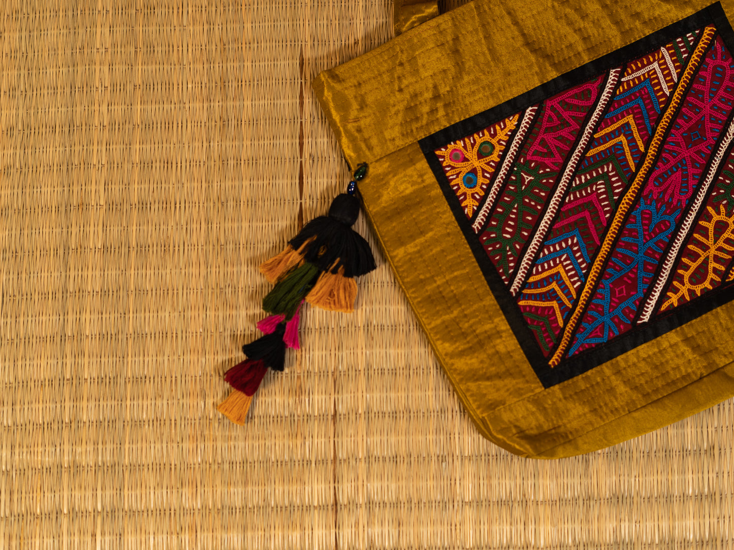 THREADS OF TRADITION (TOTE BAG)