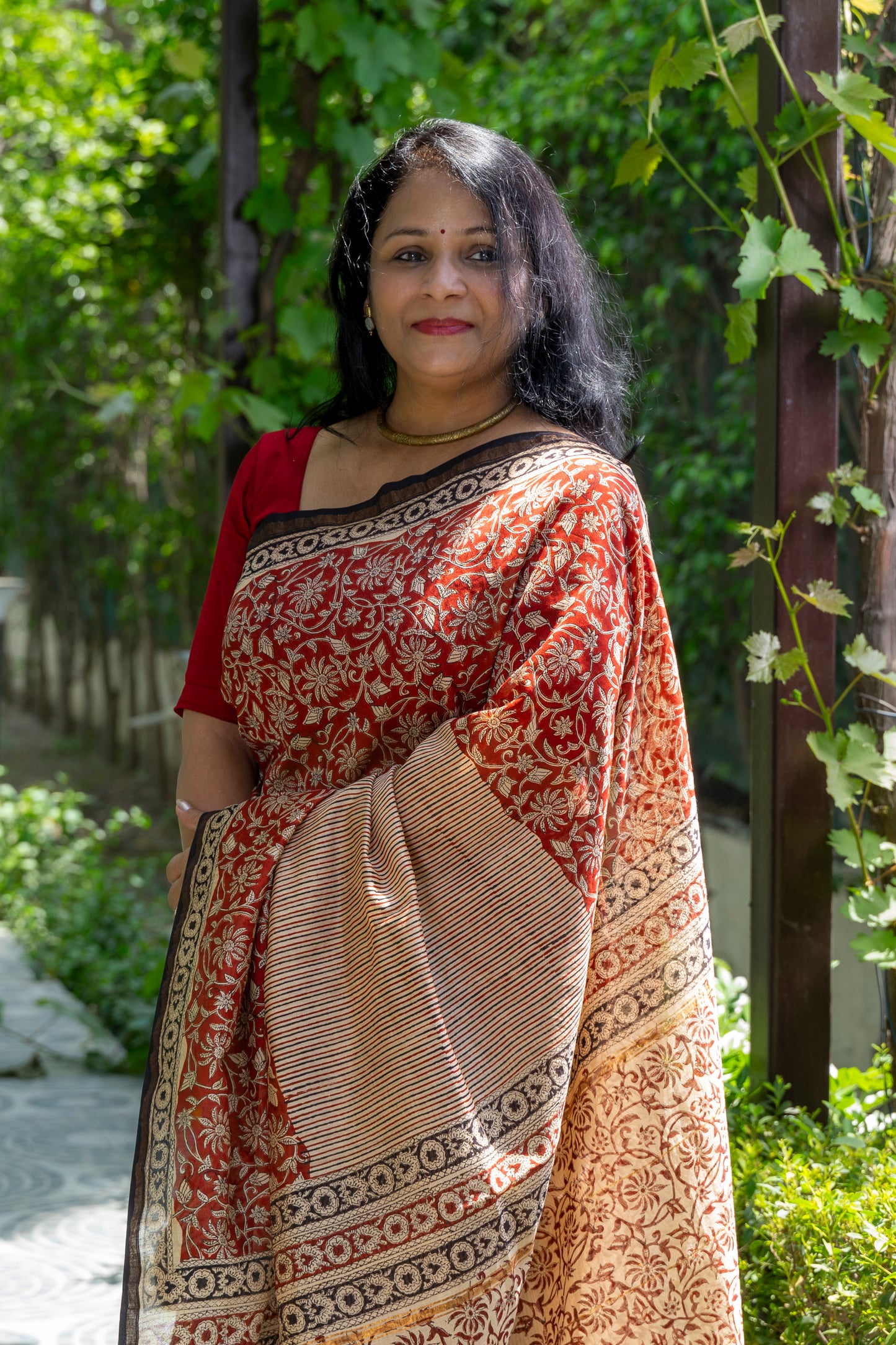 RED WHITE HALF FLORAL HALF STRIPE BLOCK PRINT CHANDERI SARI