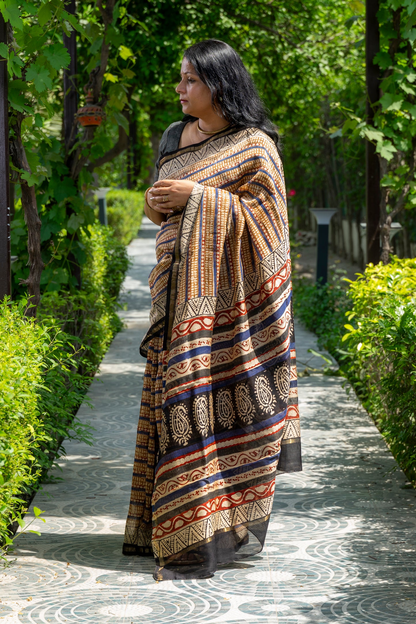 BLUE RED BLOCK PRINTED CHANDERI SARI
