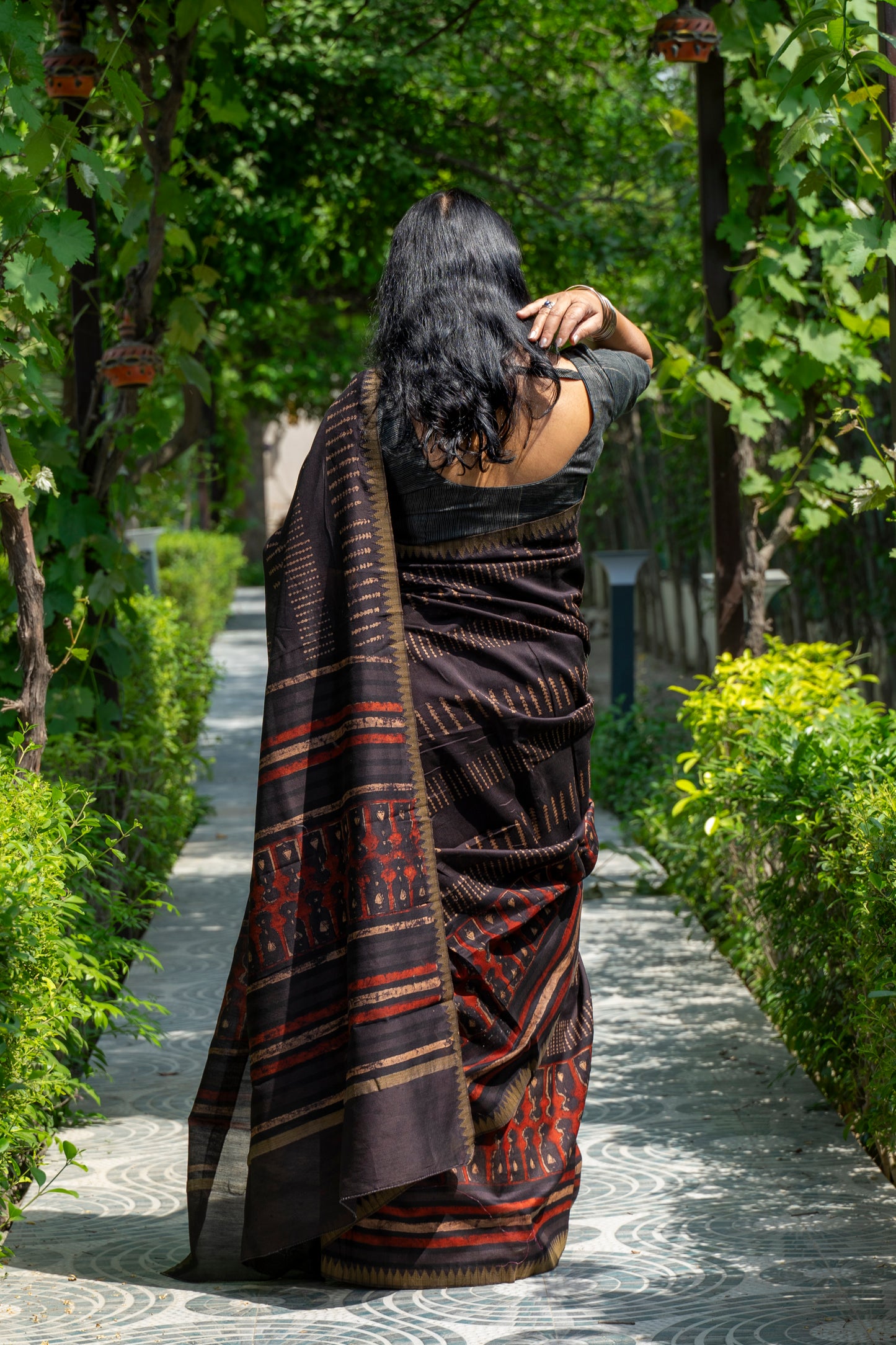BLACK WITH KHADI BLOCK PRINT CHANDERI SARI