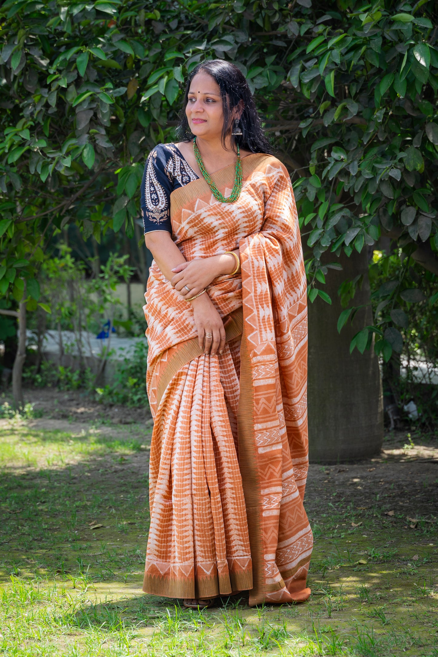 APRICOT WHITE BLOCK PRINT CHANDERI SARI