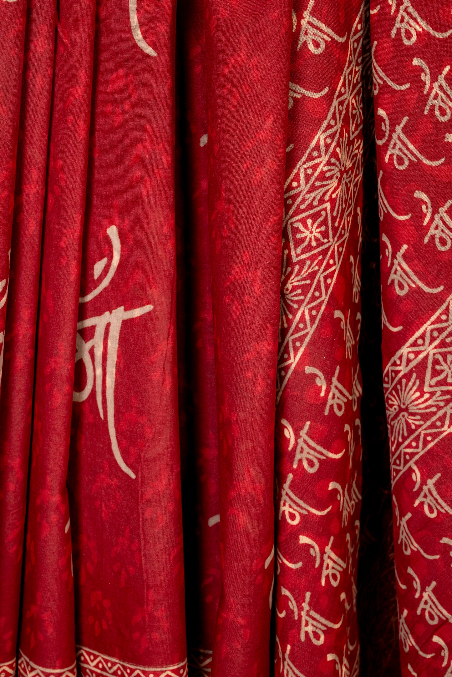 RED 'MAA' BLOCK PRINT COTTON SARI