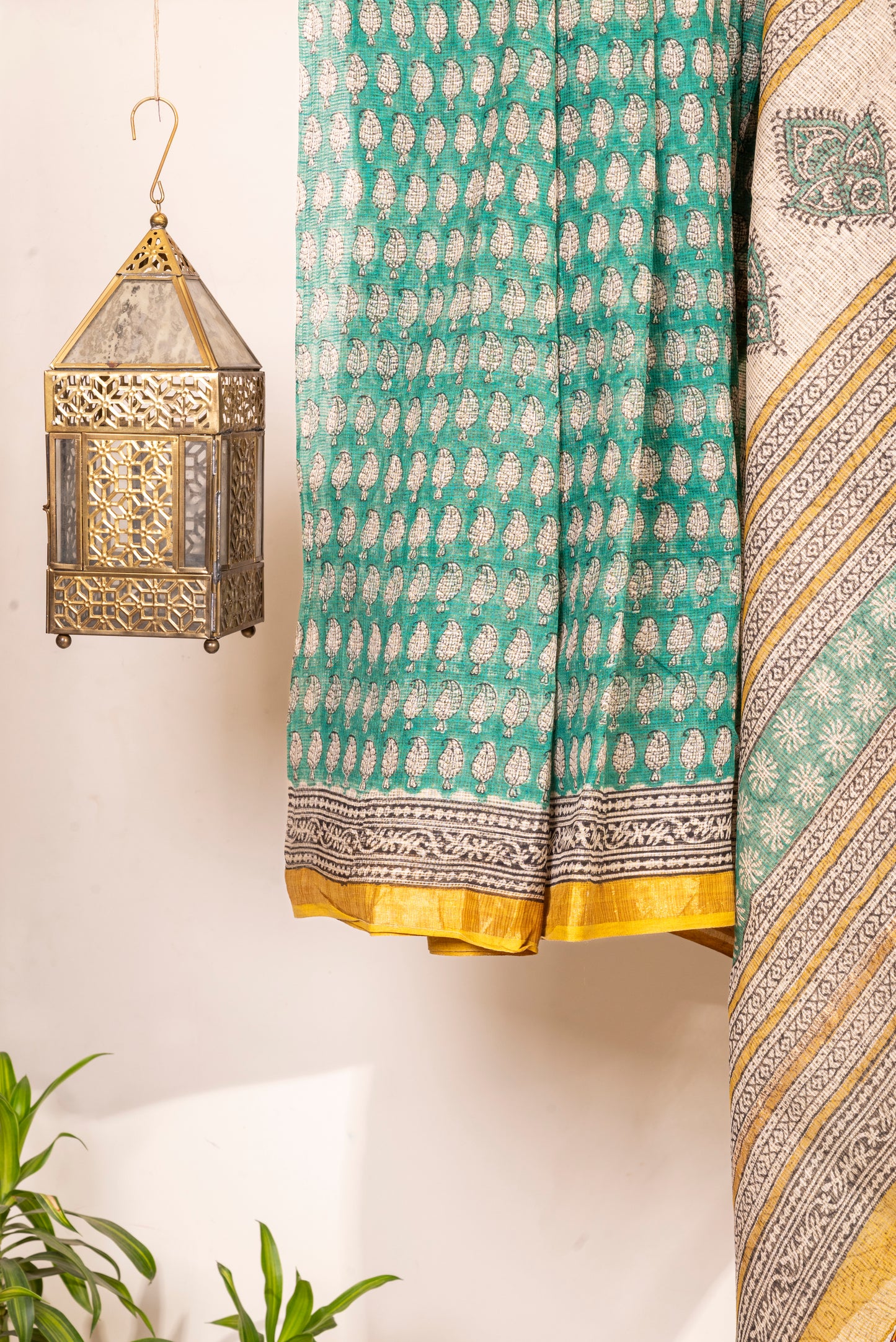 GREEN WHITE FLORAL BLOCK PRINT KOTA DORIA SARI