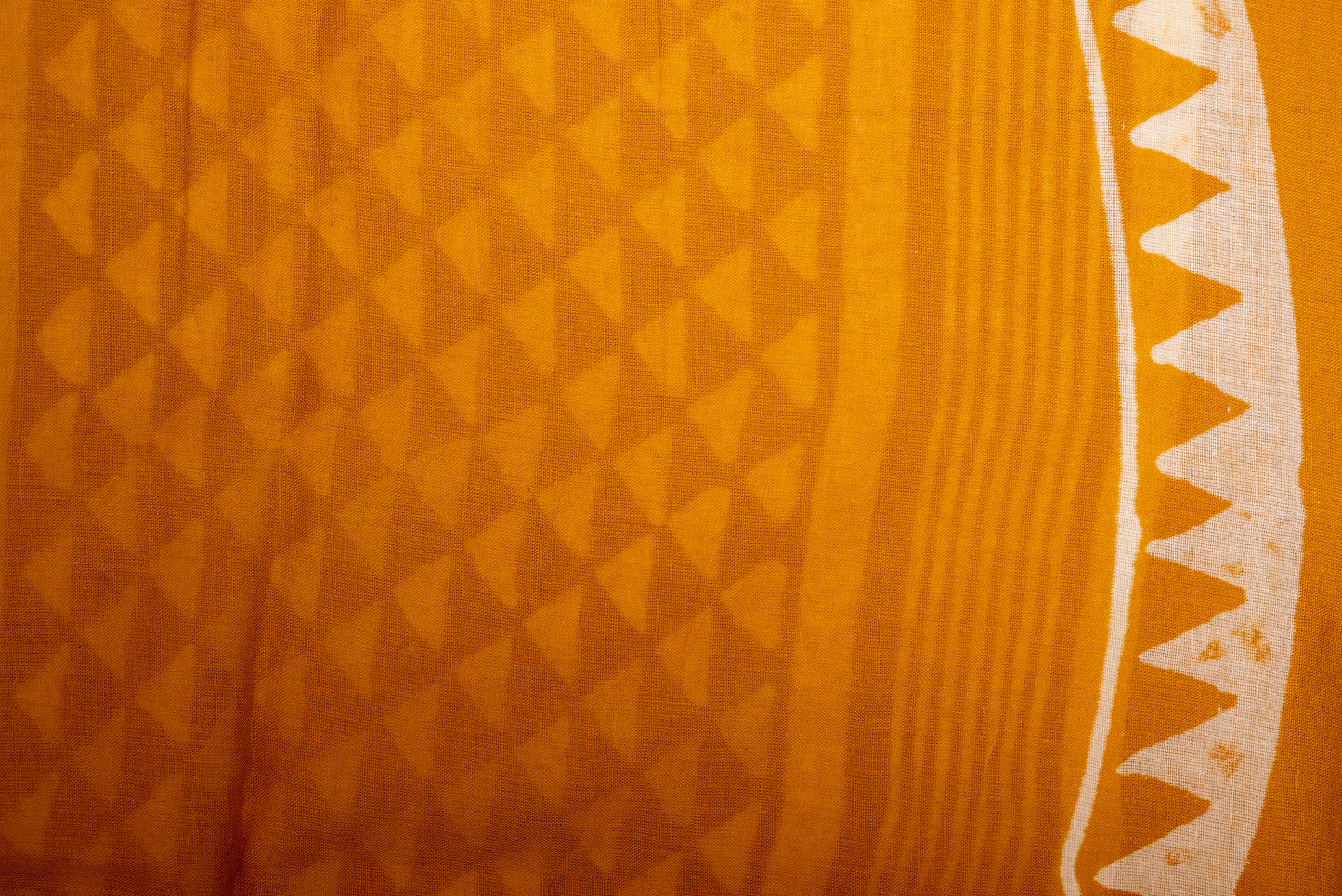 YELLOW WHITE BLOCK PRINT MULMUL SARI