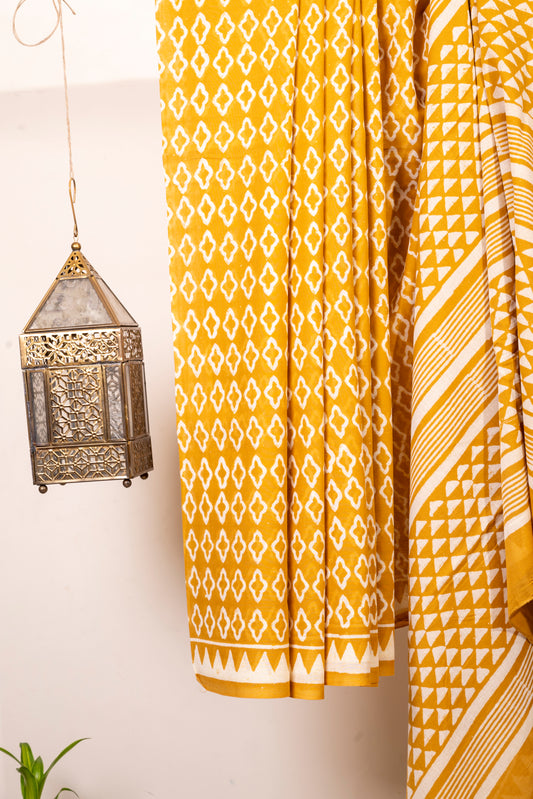 YELLOW WHITE BLOCK PRINT MULMUL SARI