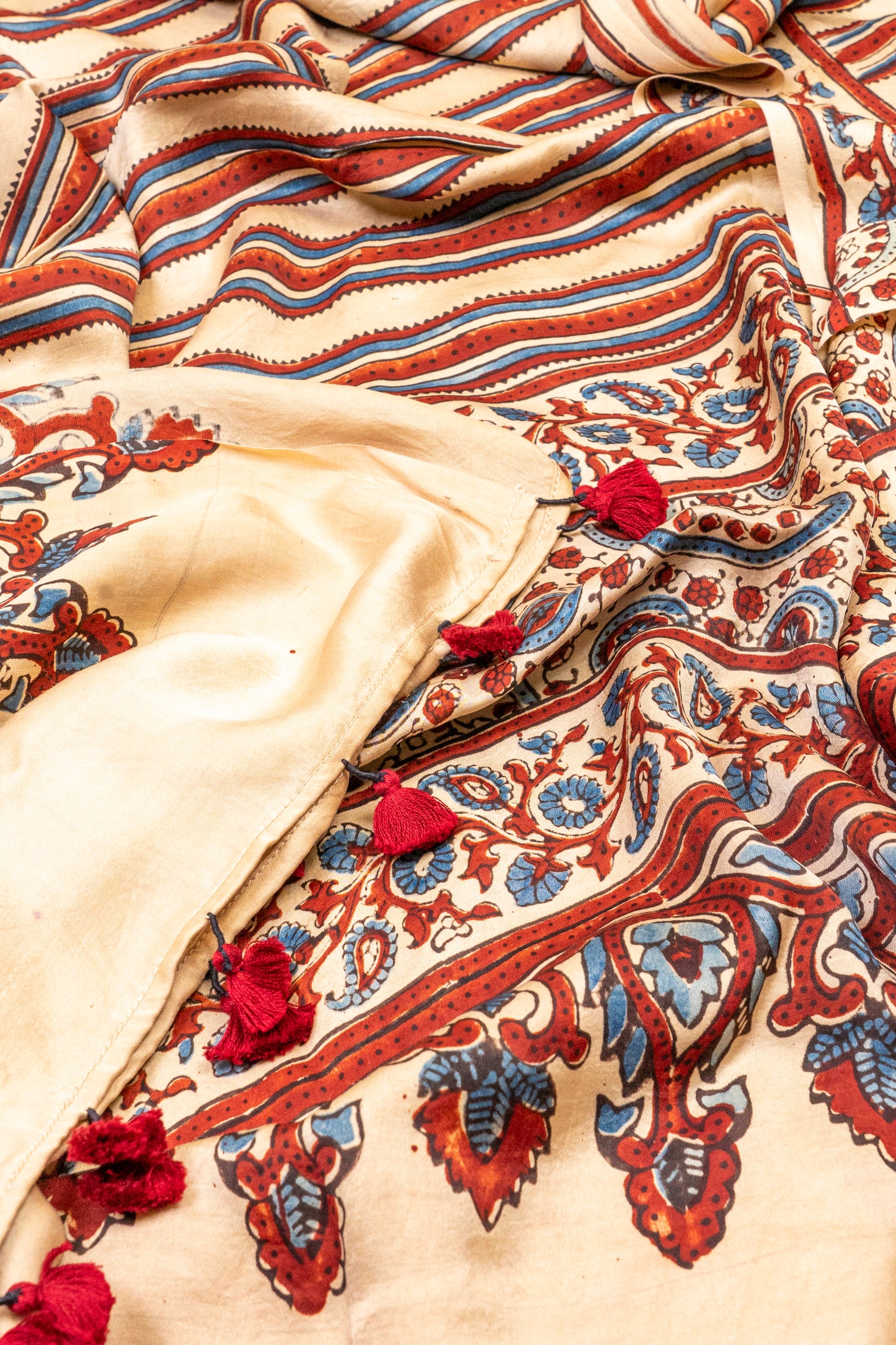 RED-BEIGE HAND PRINT MODAL SILK SUIT