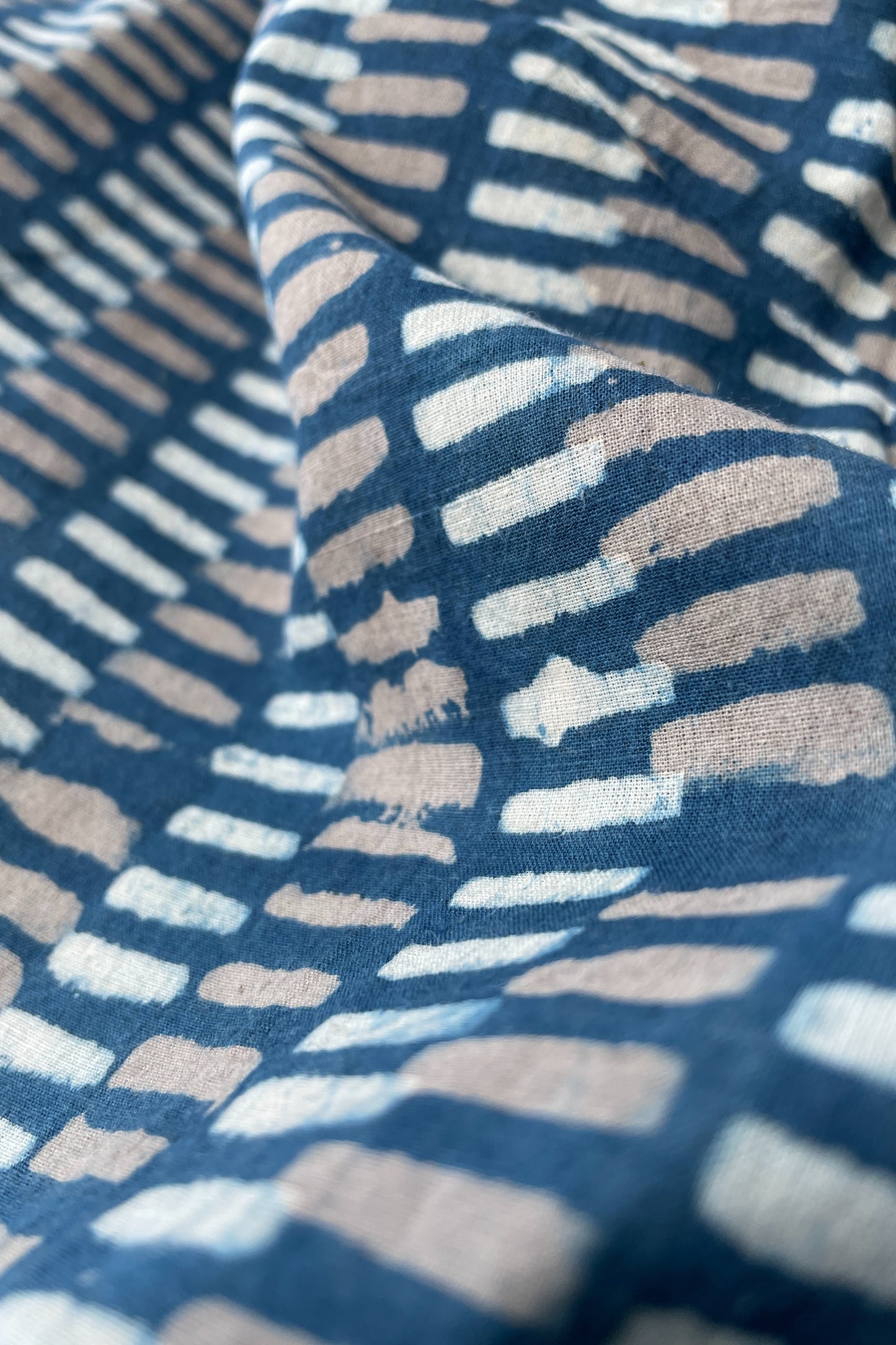 INDIGO BLOCK PRINTED COTTON SLEEVLESS BLOUSE