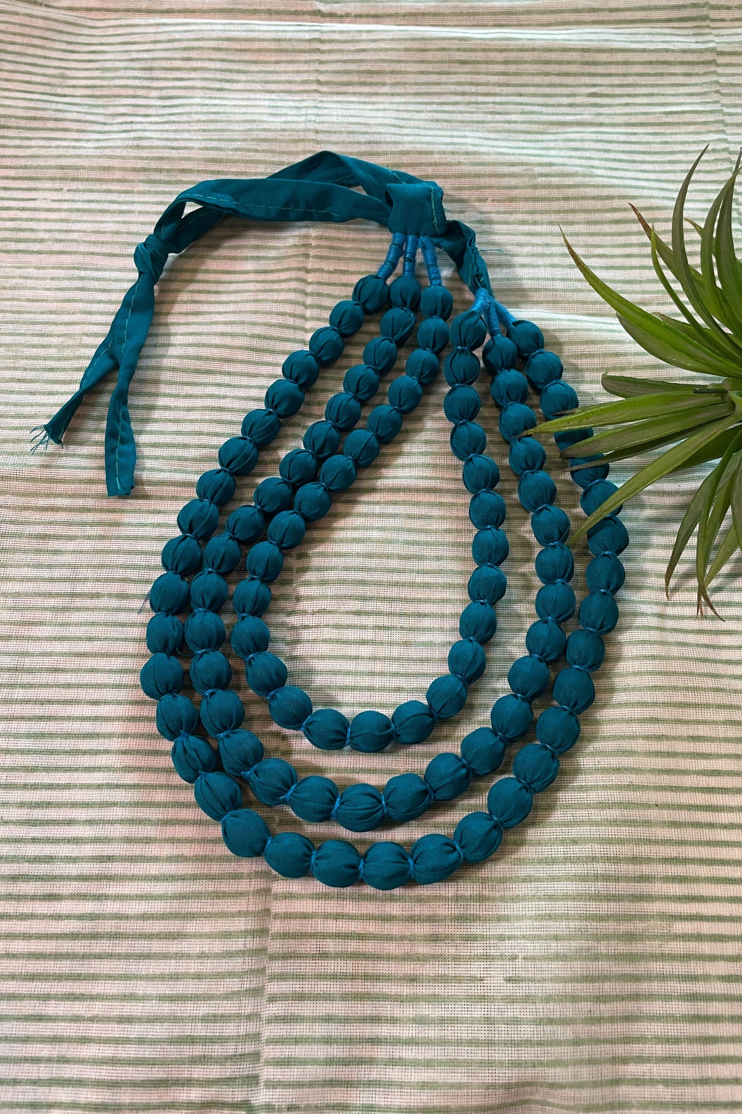 TEAL BLUE 3-LAYERED NECK-PIECE
