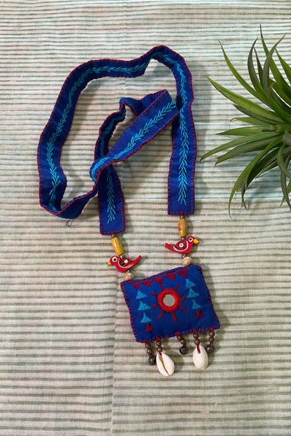 BLUE FABRIC HAND EMBROIDERED PENDANT SET