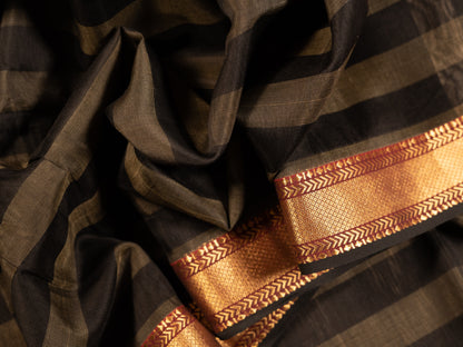 BLACK & RED CHECK MAHESHWARI HANDLOOM SARI