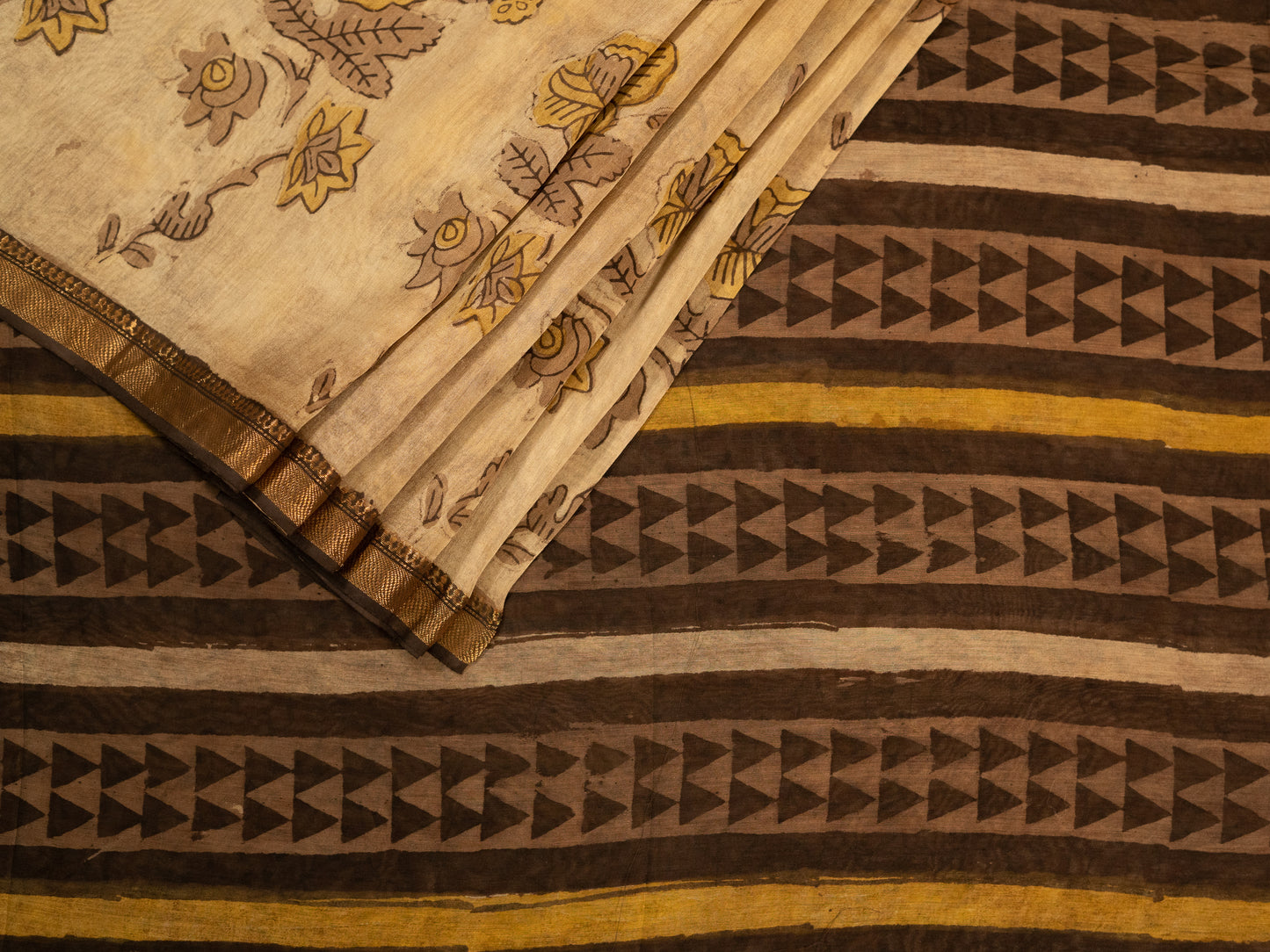 CREAMISH BROWN  'VANASPATI' BLOCK PRINT MAHESHWARI SILK COTTON SARI