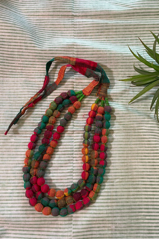 MULTICOLOUR 3-LAYERED NECK-PIECE