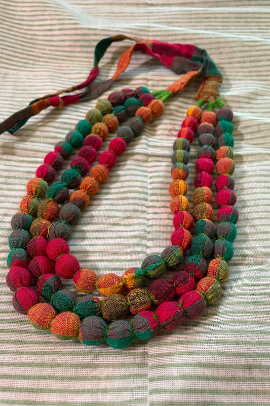 MULTICOLOUR 3-LAYERED NECK-PIECE