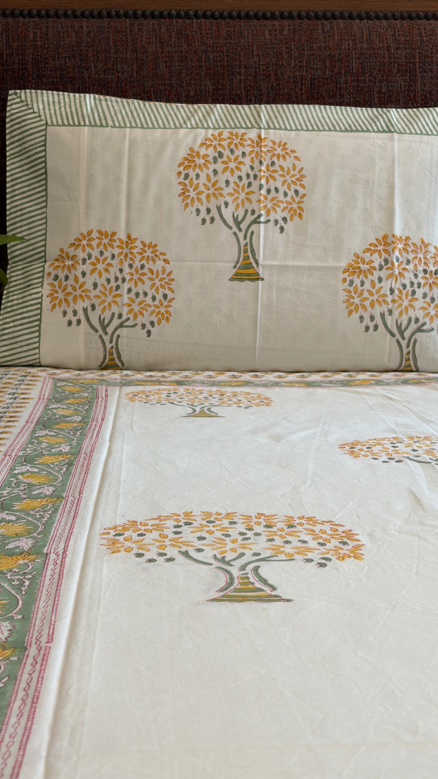 Yellow & Green Tree Motif Bedsheet