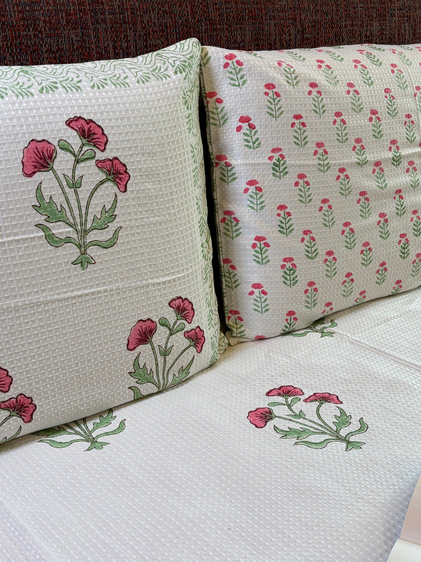 Pink Poppy & Sage Green Bedcover