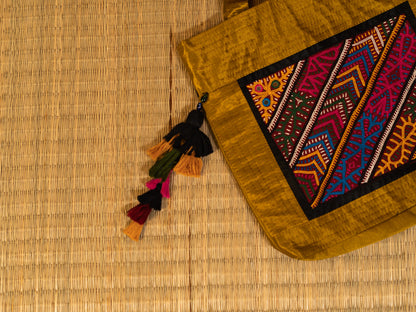 THREADS OF TRADITION (TOTE BAG)