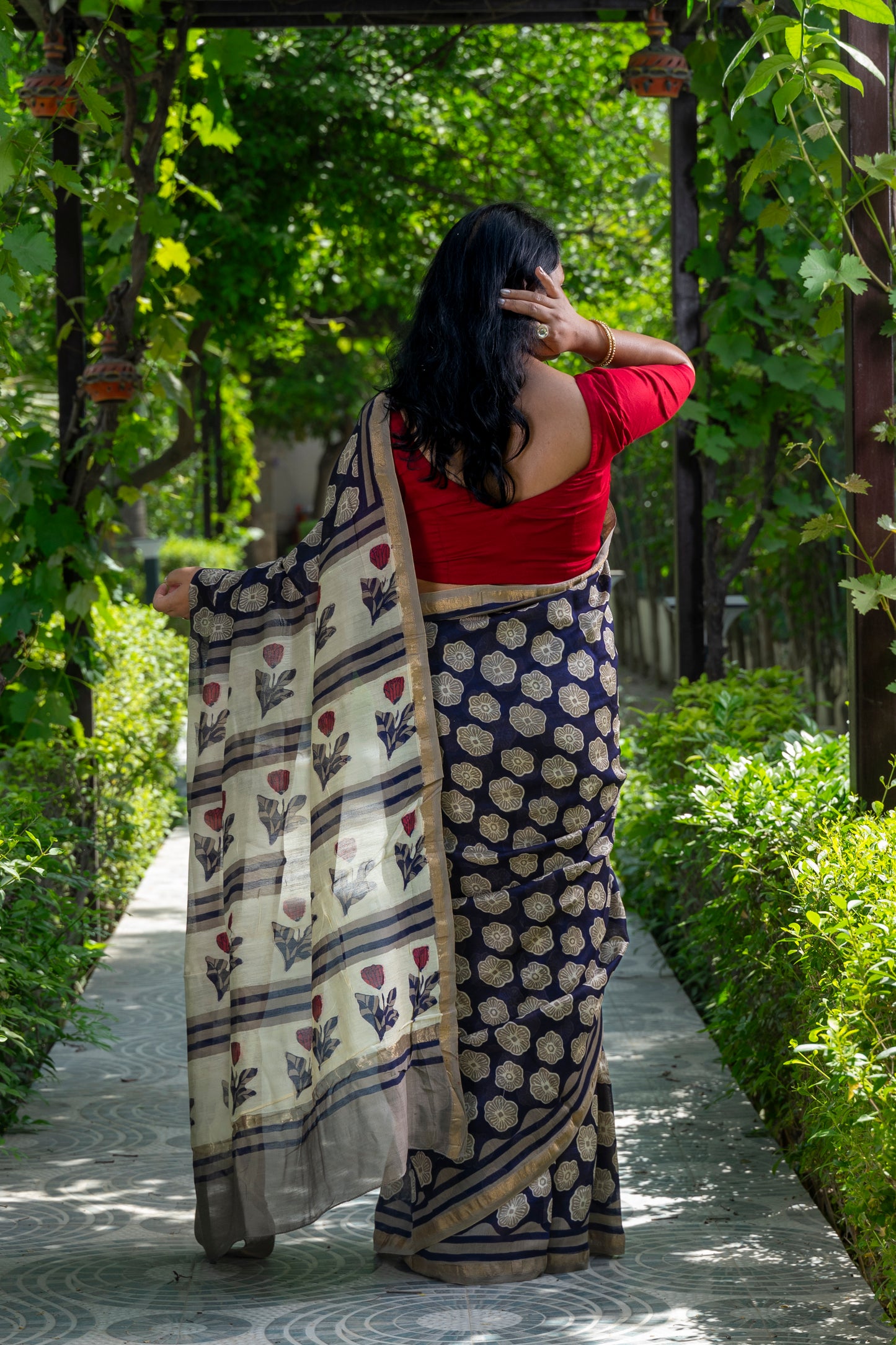 DARK BLUE GREY FLOWER BLOCK PRINT CHANDERI SARI