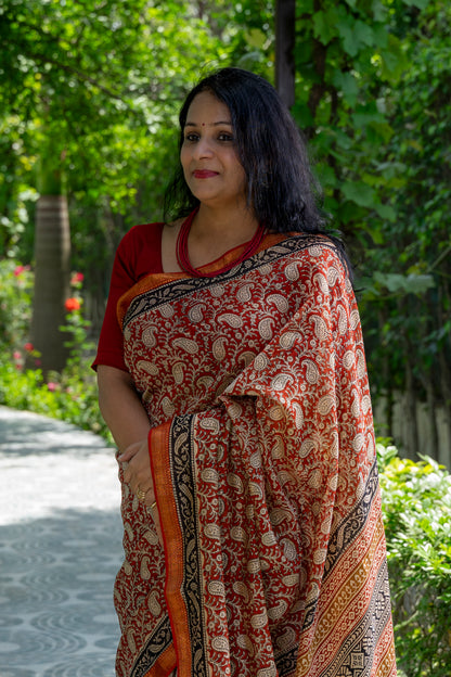 RED-WHITE PAISLEY BLOCK PRINT MAHESHWARI SILK COTTON SARI
