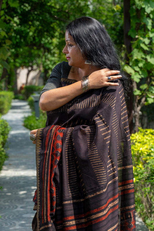 BLACK WITH KHADI BLOCK PRINT CHANDERI SARI
