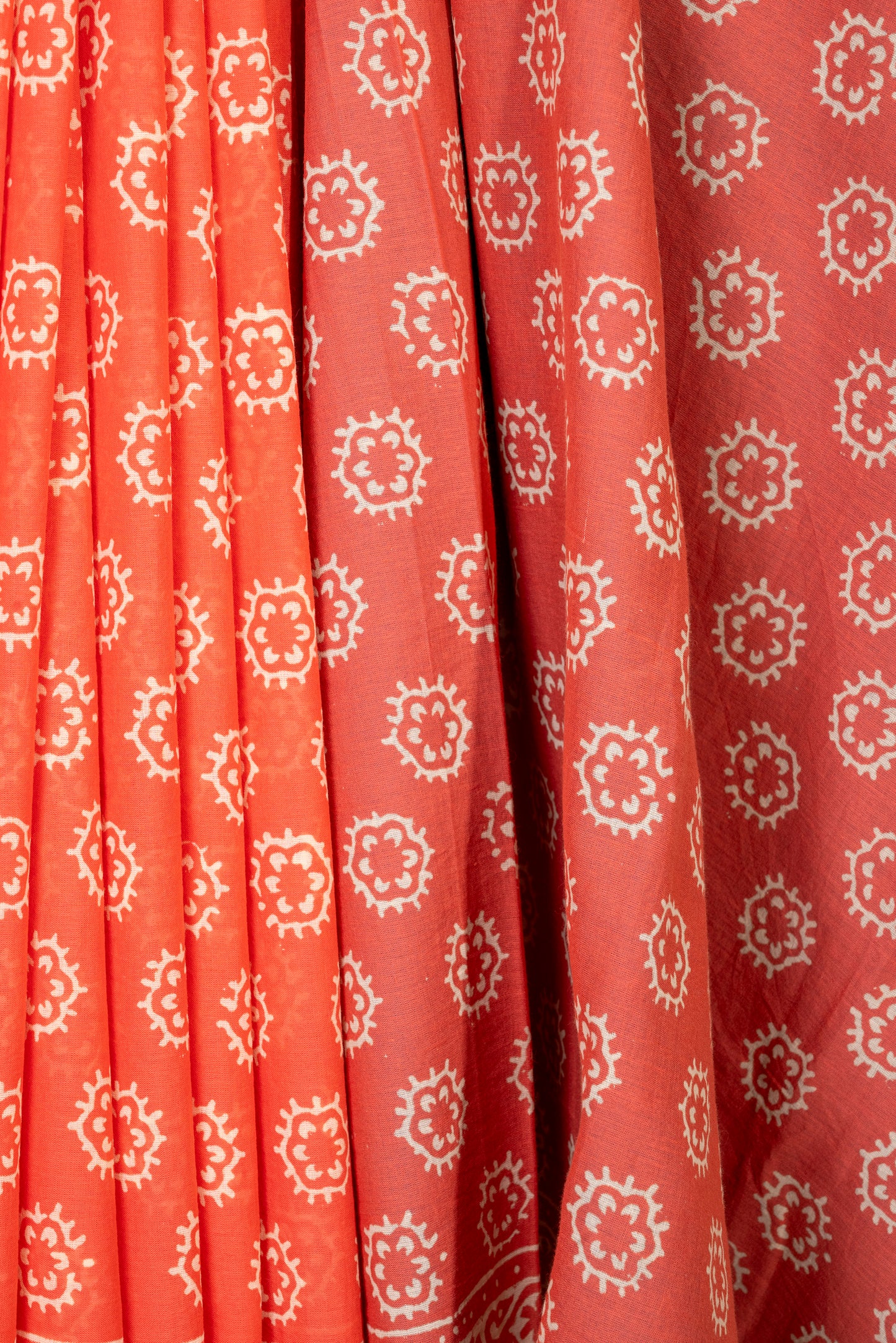 CORAL WHITE BLOCK PRINT COTTON SARI